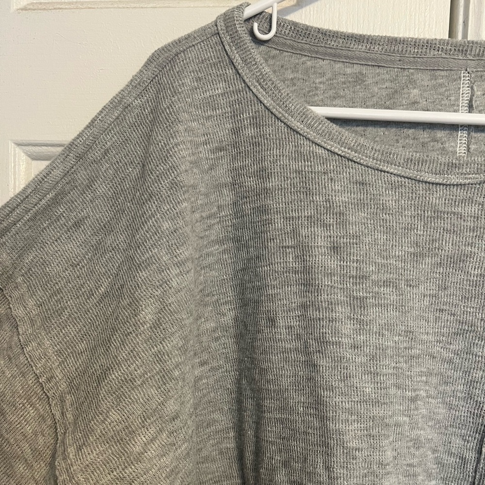 Aerie Endless Summer Crewneck Sweatshirt in Heathered Gray Boxy Fit Ribbed - Picture 5 of 8